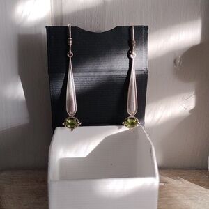 Beautiful Sterling Silver Peridot Earrings